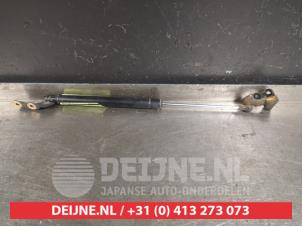 Used Rear gas strut, left Toyota Avensis Verso (M20) 2.0 D-4D 16V Price on request offered by V.Deijne Jap.Auto-onderdelen BV