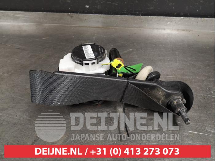 Front seatbelt, left from a Nissan NP 300 Navara (D23) 2.3 dCi 16V 4x4 2017