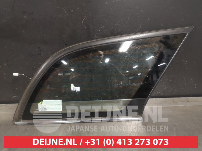 Extra window 4-door, right from a Toyota Avensis Wagon (T25/B1E) 2.0 16V D-4D-F 2008