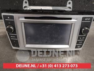 Used Radio Toyota Avensis (T27) 2.0 16V D-4D-F Price € 150,00 Margin scheme offered by V.Deijne Jap.Auto-onderdelen BV