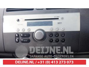 Usagé Radio Suzuki Swift (ZA/ZC/ZD1/2/3/9) 1.6 Sport VVT 16V Prix € 35,00 Règlement à la marge proposé par V.Deijne Jap.Auto-onderdelen BV