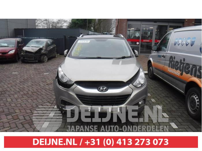 Używane Grill Hyundai iX35 (LM) 1.7 CRDi 16V Cena € 50,00 Procedura marży oferowane przez V.Deijne Jap.Auto-onderdelen BV