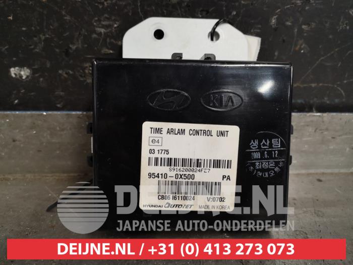 Begagnade Larmmodul Hyundai i10 (F5) 1.1i 12V Pris € 25,00 Marginaltabell erbjuds av V.Deijne Jap.Auto-onderdelen BV