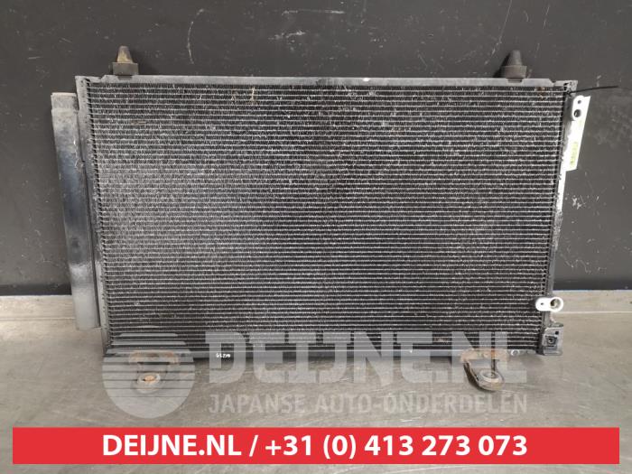 Usagé Condenseur de climatisation Toyota Corolla Verso (R10/11) 2.0 D-4D 16V Prix € 35,00 Règlement à la marge proposé par V.Deijne Jap.Auto-onderdelen BV