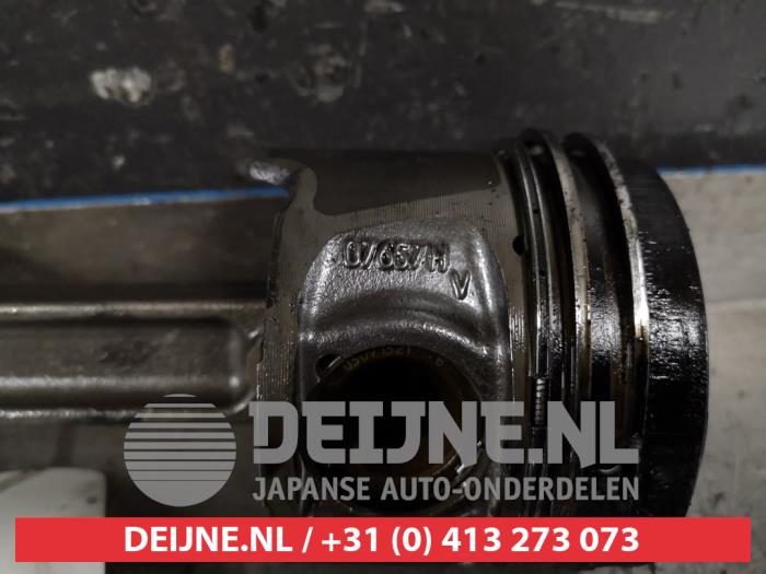 Kolben van een Nissan Note (E12) 1.5 dCi 90 2014