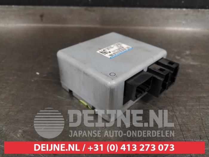 Usagé Ordinateur direction assistée Suzuki Swift (ZA/ZC/ZD1/2/3/9) 1.3 D 16V Prix € 35,00 Règlement à la marge proposé par V.Deijne Jap.Auto-onderdelen BV