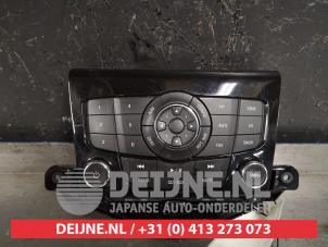 Used Radio control panel Chevrolet Cruze 2.0 D 16V Price on request offered by V.Deijne Jap.Auto-onderdelen BV