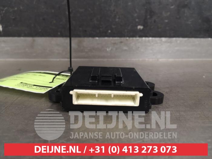 Used Start/Stop computer Mitsubishi Outlander (GF/GG) 2.0 16V PHEV 4x4 Price € 75,00 Margin scheme offered by V.Deijne Jap.Auto-onderdelen BV