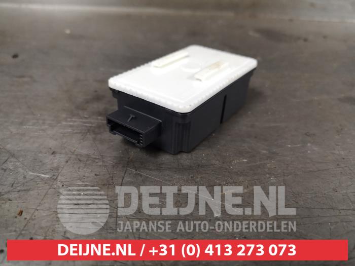 Begagnade Däcktrycksmodul Kia Venga 1.4 CVVT 16V Pris € 30,00 Marginaltabell erbjuds av V.Deijne Jap.Auto-onderdelen BV