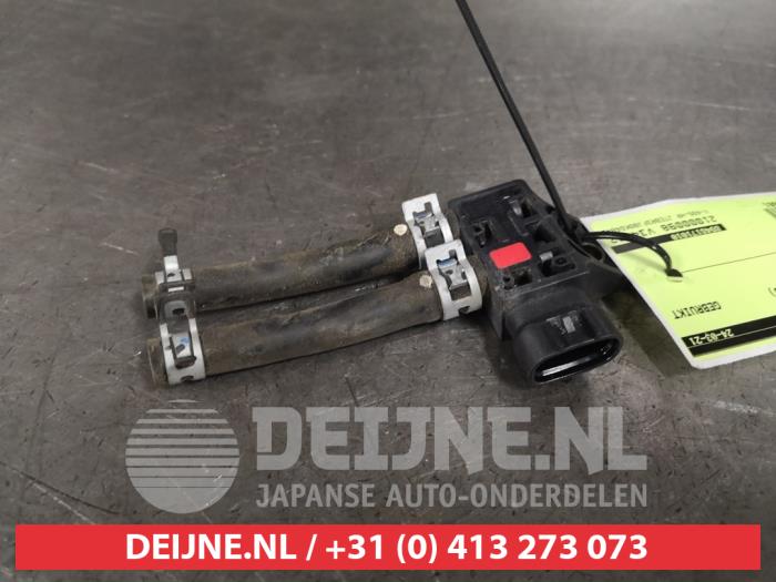 Begagnade Partikelfiltersensor Toyota Land Cruiser (J15) 2.8 D-4D 16V Pris € 25,00 Marginaltabell erbjuds av V.Deijne Jap.Auto-onderdelen BV