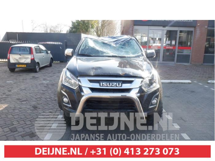Używane Grill Isuzu D-Max (TFR/TFS) 1.9 DDi 4x4 Cena € 150,00 Procedura marży oferowane przez V.Deijne Jap.Auto-onderdelen BV