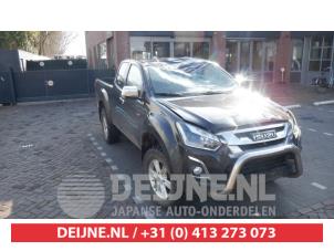 Used Fog light, front right Isuzu D-Max (TFR/TFS) 1.9 D Turbo 4x4 Price on request offered by V.Deijne Jap.Auto-onderdelen BV