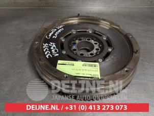 Used Flywheel Toyota Corolla Verso (R10/11) 2.2 D-4D 16V Price on request offered by V.Deijne Jap.Auto-onderdelen BV