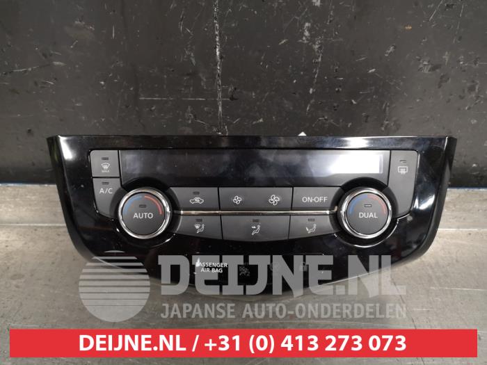 Begagnade Värmekontrollpanel Nissan Qashqai (J11) 1.2 DIG-T 16V Pris € 35,00 Marginaltabell erbjuds av V.Deijne Jap.Auto-onderdelen BV