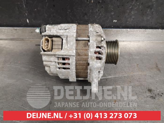 Begagnade Dynamo Nissan Micra (K13) 1.2 12V Pris € 40,00 Marginaltabell erbjuds av V.Deijne Jap.Auto-onderdelen BV