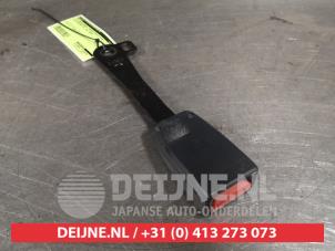 Used Front seatbelt buckle, right Kia Sportage (JE) 2.0 CRDi 16V VGT 4x2 Price on request offered by V.Deijne Jap.Auto-onderdelen BV