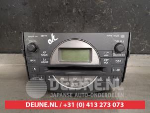 Usagé Radio Toyota RAV4 (A3) 2.0 16V VVT-i 4x4 Prix € 75,00 Règlement à la marge proposé par V.Deijne Jap.Auto-onderdelen BV