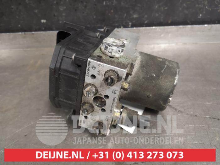 Begagnade ABS-pump Subaru Legacy Touring Wagon (BP) 2.0 R 16V Pris € 35,00 Marginaltabell erbjuds av V.Deijne Jap.Auto-onderdelen BV