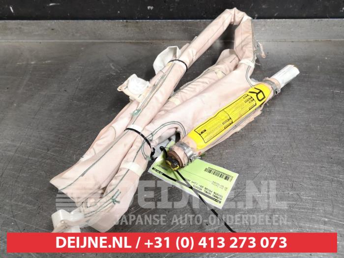 Roof curtain airbag, right from a Toyota Prius (ZVW3) 1.8 16V 2011