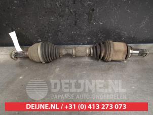 Usagé Arbre de transmission avant gauche Mazda 5 (CR19) 2.0 CiDT 16V High Power Prix € 60,00 Règlement à la marge proposé par V.Deijne Jap.Auto-onderdelen BV