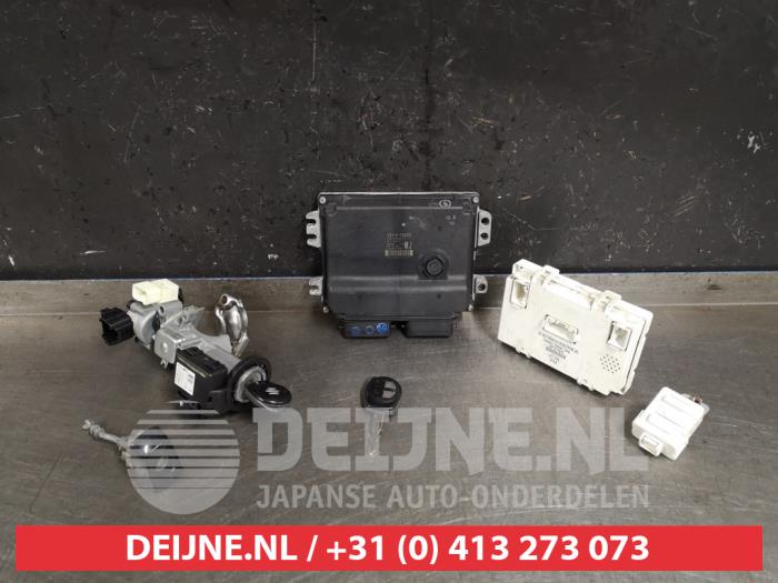Used Engine management computer Suzuki SX4 (EY/GY) 1.6 16V VVT Comfort,Exclusive Autom. Price on request offered by V.Deijne Jap.Auto-onderdelen BV