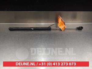 Gebrauchte Gasdämpfer links hinten Chevrolet Matiz Preis € 15,00 Margenregelung angeboten von V.Deijne Jap.Auto-onderdelen BV
