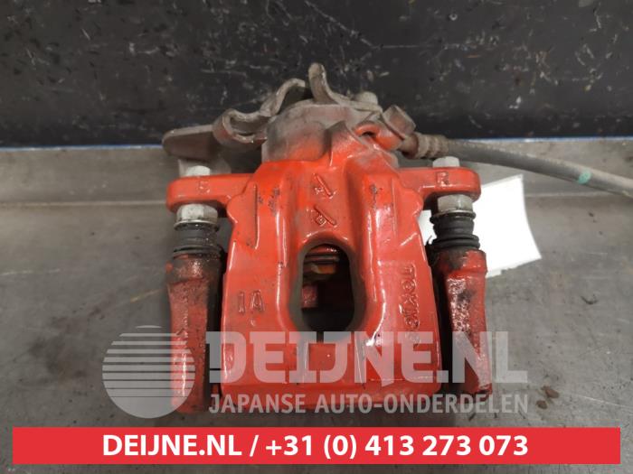 Gebrauchte Bremszange rechts hinten Toyota iQ 1.4 D-4D-F Preis € 25,00 Margenregelung angeboten von V.Deijne Jap.Auto-onderdelen BV