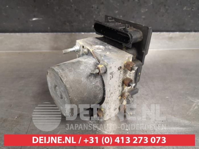 Begagnade ABS-pump Toyota Corolla (E12) 1.8 16V VVT-i Pris € 50,00 Marginaltabell erbjuds av V.Deijne Jap.Auto-onderdelen BV
