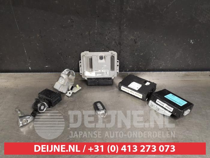 Used Engine management computer Kia Sportage (SL) 1.7 CRDi 16V 4x2 Price € 150,00 Margin scheme offered by V.Deijne Jap.Auto-onderdelen BV