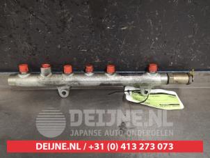 Used Fuel injector nozzle Nissan Primastar 1.9 dCi 80 Price on request offered by V.Deijne Jap.Auto-onderdelen BV