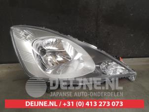 Used Headlight, right Honda Jazz (GE6/GE8/GG/GP) 1.2 VTEC 16V Price € 100,00 Margin scheme offered by V.Deijne Jap.Auto-onderdelen BV