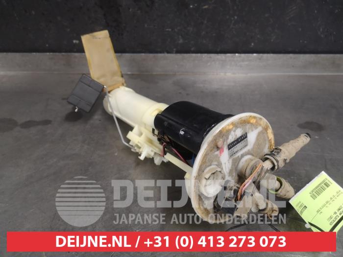 Electric fuel pump Suzuki Jimny Hardtop 1.3i 16V VVT 4x4 Metal Top