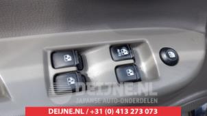 Used Multi-functional window switch Ssang Yong Musso EX 3.2 24V Autom. Price on request offered by V.Deijne Jap.Auto-onderdelen BV