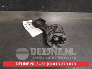 Used Piston Hyundai iX35 (LM) 1.7 CRDi 16V Price on request offered by V.Deijne Jap.Auto-onderdelen BV