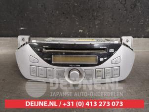 Usados Radio Suzuki Alto (GF) 1.0 12V Precio € 35,00 Norma de margen ofrecido por V.Deijne Jap.Auto-onderdelen BV