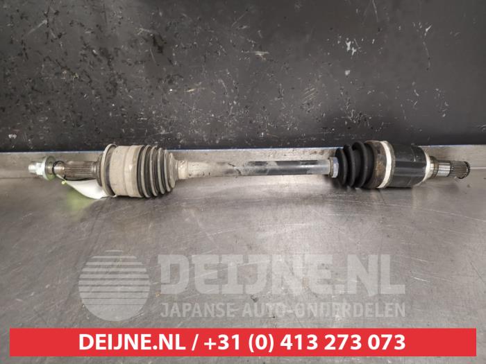 Gebrauchte Antriebswelle links vorne Suzuki Swift (ZA/ZC/ZD) 1.2 16V AllGrip Preis € 35,00 Margenregelung angeboten von V.Deijne Jap.Auto-onderdelen BV