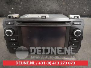 Used Radio Toyota Auris (E18) 1.4 D-4D-F 16V Price € 150,00 Margin scheme offered by V.Deijne Jap.Auto-onderdelen BV