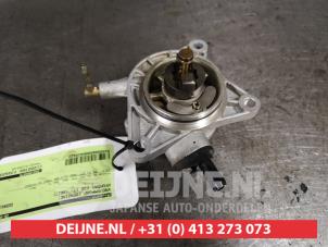 Used Vacuum pump (petrol) Hyundai i30 (PDEB5/PDEBB/PDEBD/PDEBE) 1.0 T-GDI 12V Price on request offered by V.Deijne Jap.Auto-onderdelen BV