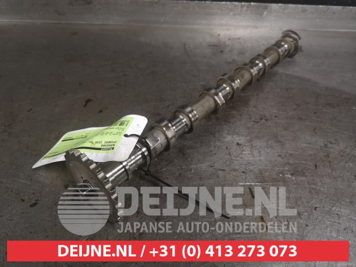 Usagé Arbre à cames Hyundai iX35 (LM) 1.7 CRDi 16V Prix sur demande proposé par V.Deijne Jap.Auto-onderdelen BV