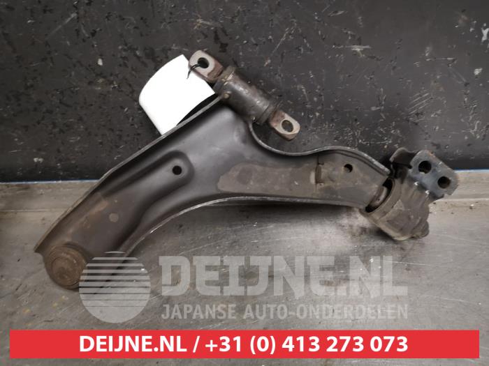 Front lower wishbone, right from a Daewoo Spark 1.0 16V Bifuel 2012