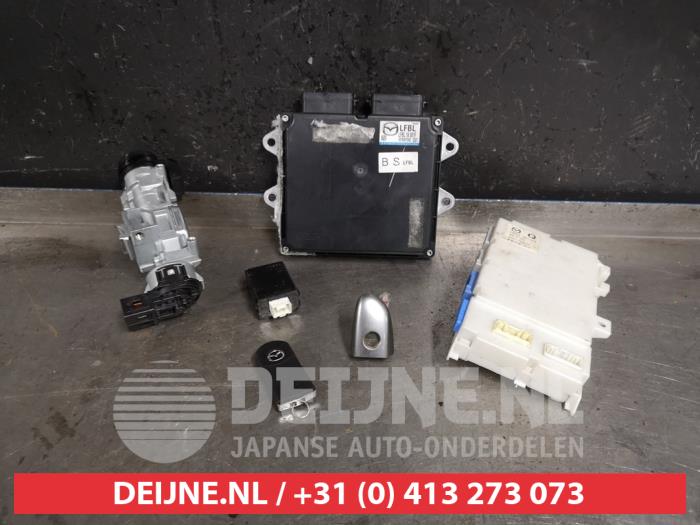 Used Engine management computer Mazda 3 Sport (BL14/BLA4/BLB4) 2.0i MZR DISI 16V Price € 100,00 Margin scheme offered by V.Deijne Jap.Auto-onderdelen BV
