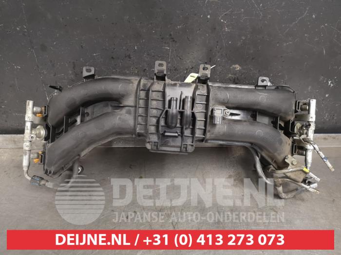 Begagnade Insugsrör Toyota GT 86 (ZN) 2.0 16V Pris på förfrågan erbjuds av V.Deijne Jap.Auto-onderdelen BV