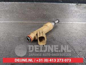 Used Injector (petrol injection) Toyota Prius (ZVW3) 1.8 16V Price on request offered by V.Deijne Jap.Auto-onderdelen BV