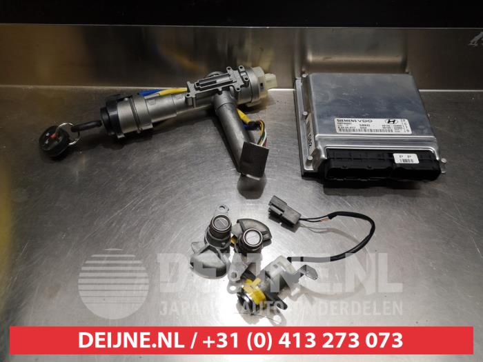 Used Engine management computer Hyundai Coupe 2.0i 16V CVVT Price € 150,00 Margin scheme offered by V.Deijne Jap.Auto-onderdelen BV