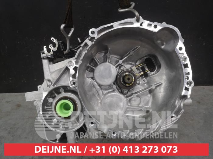 Neue Getriebe Kia Sorento II (XM) Preis € 786,50 Mit Mehrwertsteuer angeboten von V.Deijne Jap.Auto-onderdelen BV