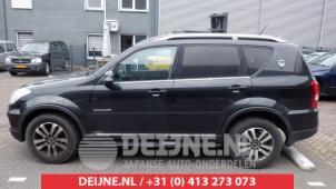 Used Door window 4-door, front left Ssang Yong Rexton W 2.0 e-200 Xdi 16V 2WD Price on request offered by V.Deijne Jap.Auto-onderdelen BV
