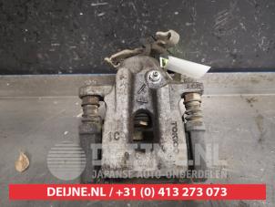 Used Rear brake calliper, right Lexus CT 200h 1.8 16V Price on request offered by V.Deijne Jap.Auto-onderdelen BV
