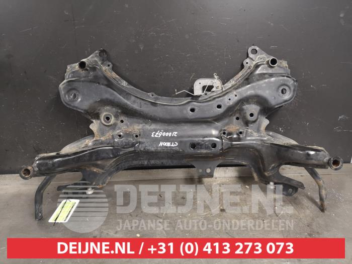 Begagnade Underram Lexus CT 200h 1.8 16V Pris på förfrågan erbjuds av V.Deijne Jap.Auto-onderdelen BV