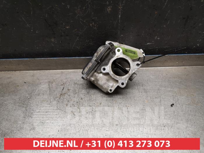 Throttle body from a Toyota Verso S 1.4 D-4D 2011