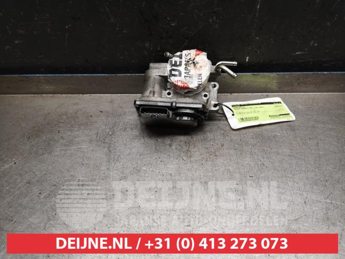 Gebrauchte Drosselklappengehäuse Toyota Avensis Wagon (T25/B1E) 2.0 16V VVT-i D4 Preis € 25,00 Margenregelung angeboten von V.Deijne Jap.Auto-onderdelen BV